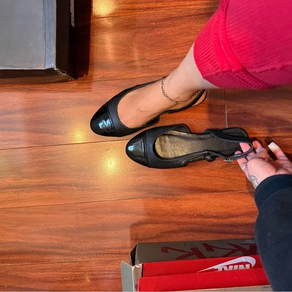 Black Women's Slingback Flats - Classic Patent Toe - Picture 3 of 5